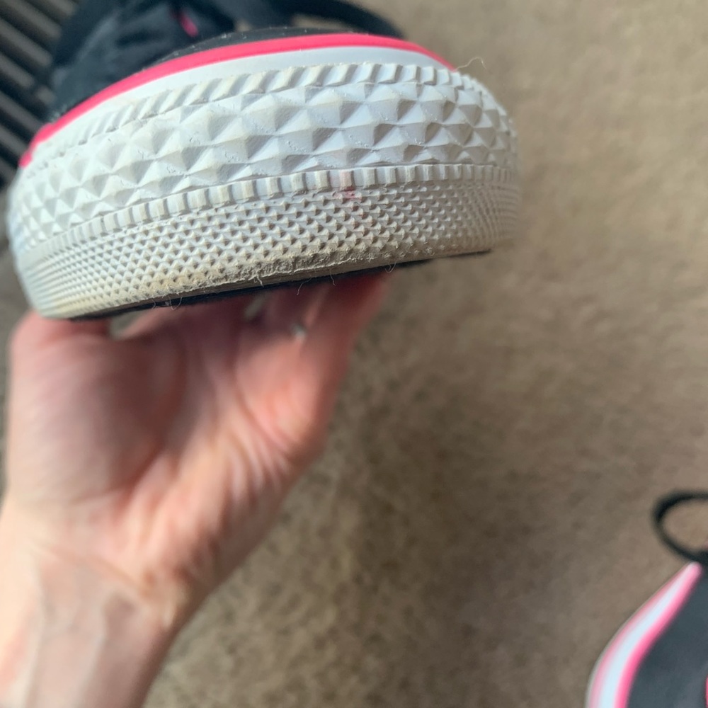 Converse, All Star Size 7 - image 5